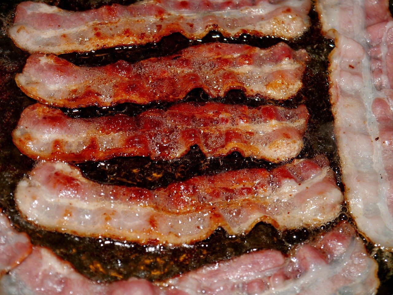 ham, pan, bacon-926278.jpg