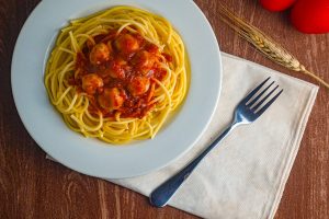 spaghetti, spaghetti and meatballs, pasta-6681830.jpg