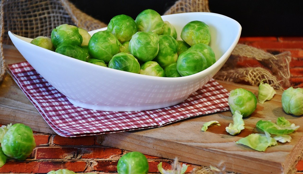 brussels sprouts, vegetables, cabbage-1856706.jpg