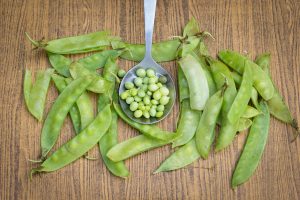 green peas, snow peas, legumes-6856159.jpg
